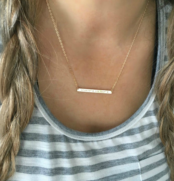 Dainty Bar Necklace